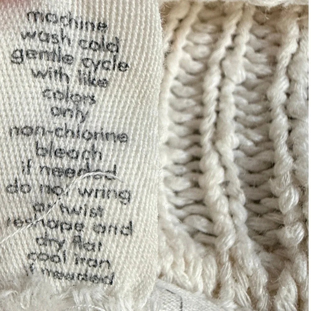 Full Tilt Cropped Knit Hoodie Sweater Womens M Ivory Zip Up Distressed Hem Y2K - Picture 3 of 11
